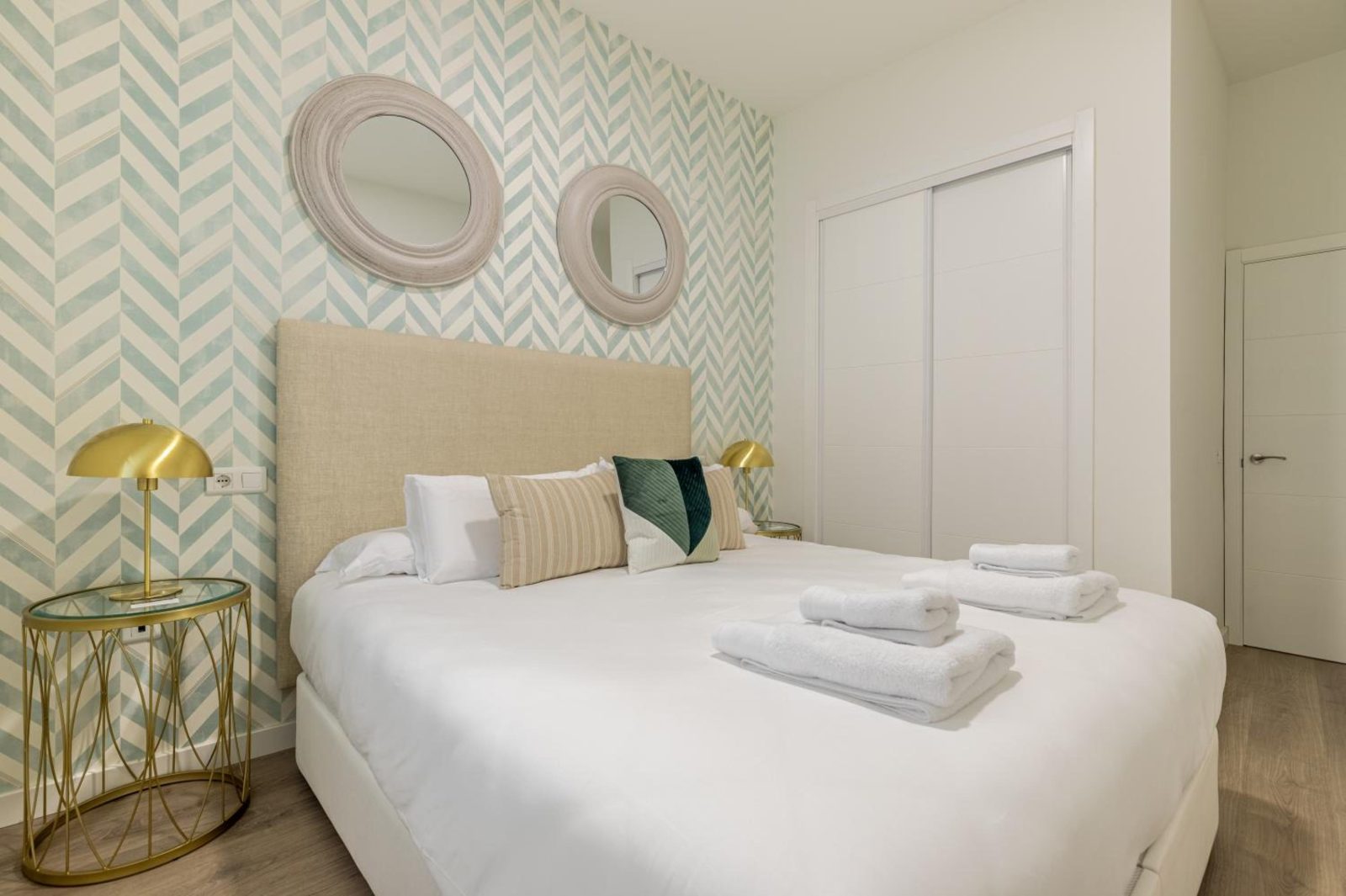 Thyssen Boutique Apartments by Caleta Homes — photo 7