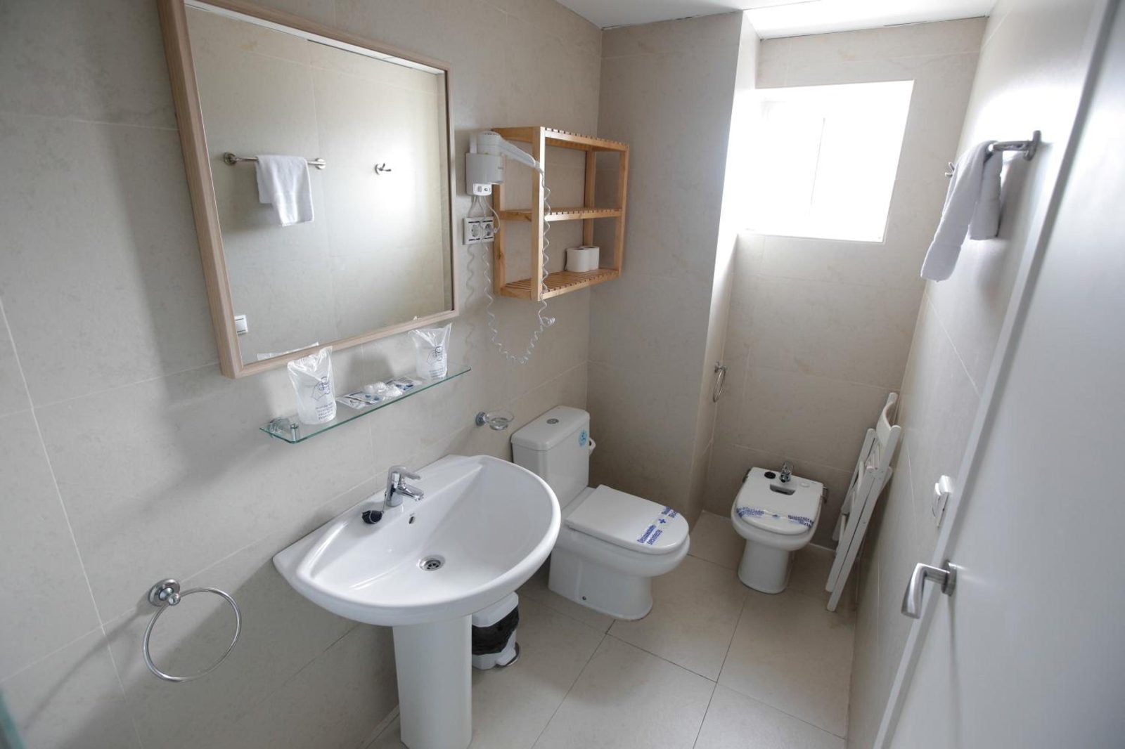 Hotel Eliseos — photo 3